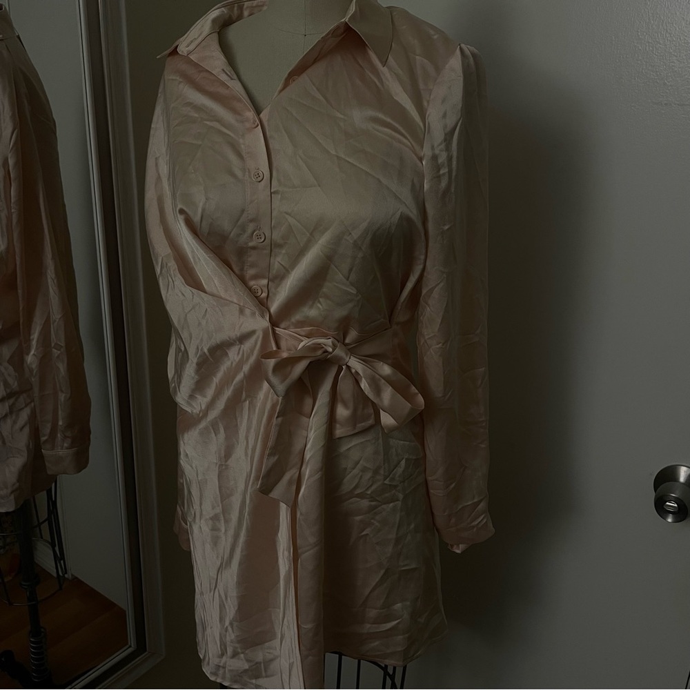 NWT new with tags Nova Vintage pink button up wrap tie dress